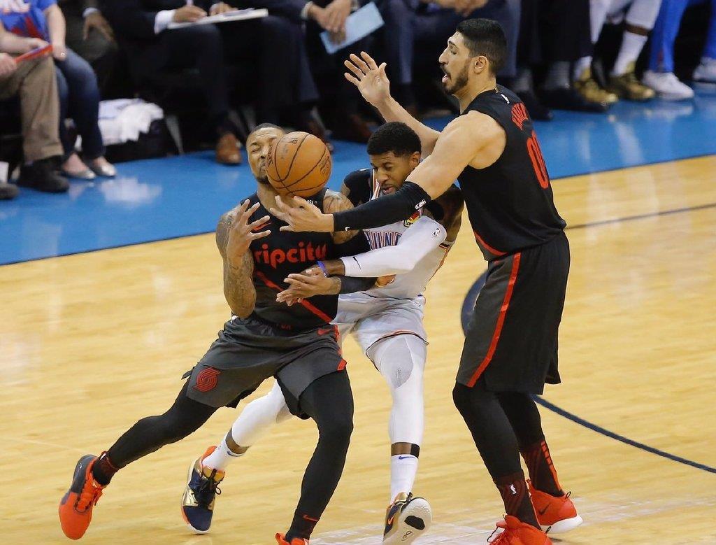 雷速-关于欧洲杯窗口期走向成谜，俄克拉荷马雷霆门线救险，引发热议，赛季目标并未改变的信息